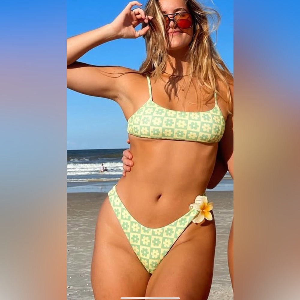 Aurelle Bikini Set